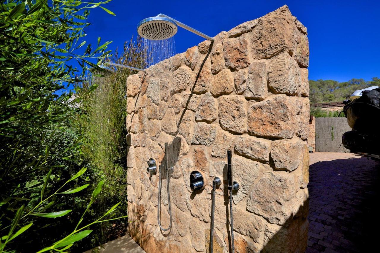Villa Contemporary Ibizan Cala Conta Dream Short Walk To San Jose