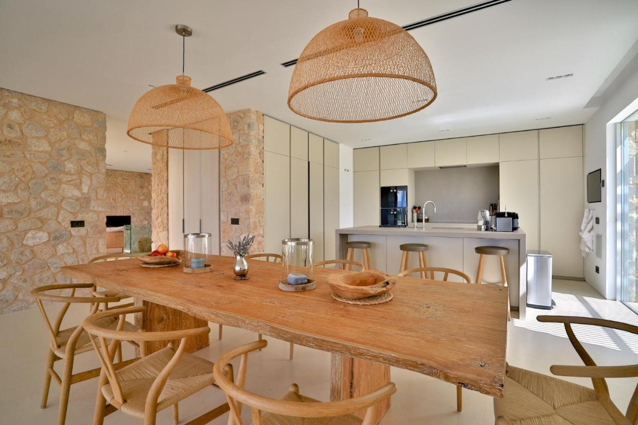 Contemporary Ibizan Cala Conta Dream Short Walk To San Jose *