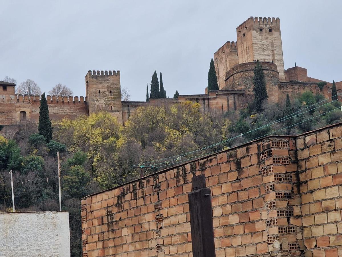 Pensión Patrimonio Arabe Vista A La Alhambra *