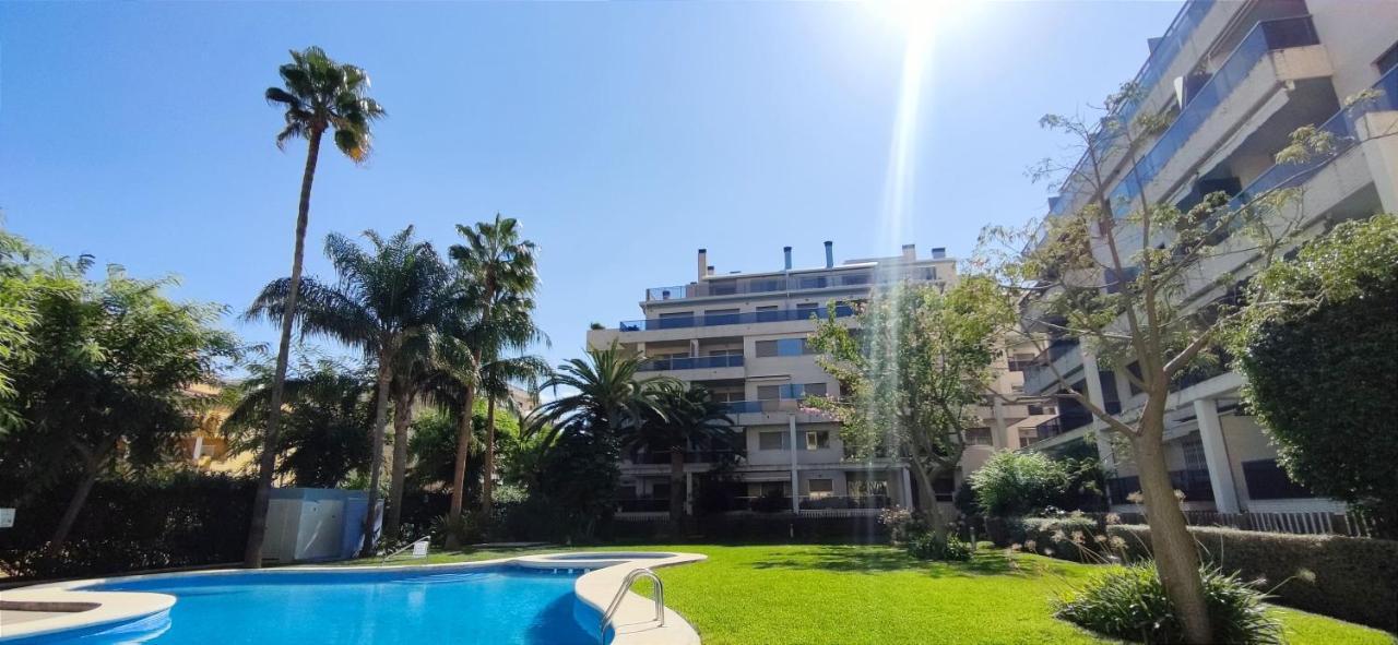 Zephyrus By Costa Apartamento