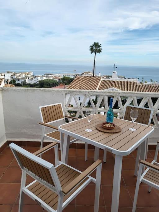 Luxury 4 Bed Townhouse Duquesa With Breathtaking Views Close To Port And Apartamento *