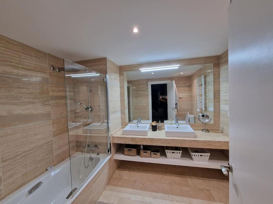 Superbe Avec Vue Apartamento Estepona
