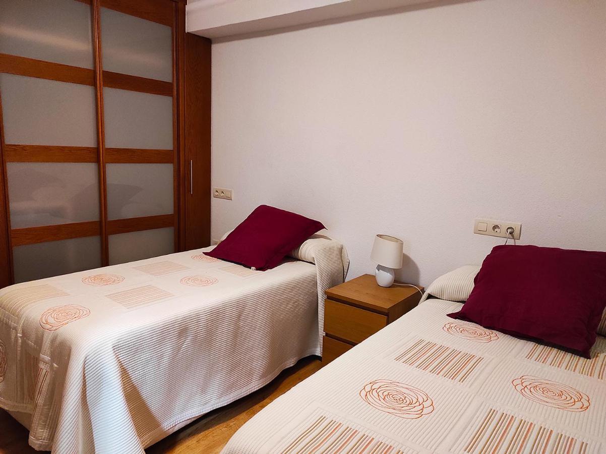 Apartamento Acogedor Rincon Charro 75m2 Junto Al Corte Ingles Y Zona De Tapas De Van Dyck Salamanca