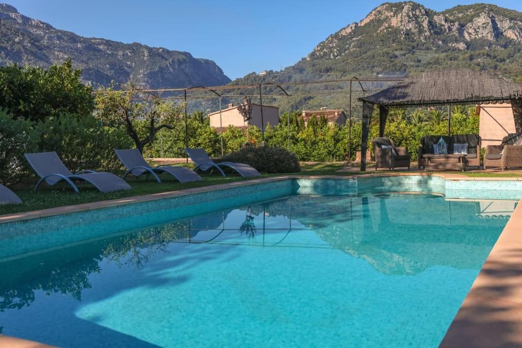 Massana, Excelentes Vacaciones Con Piscina Villa *
