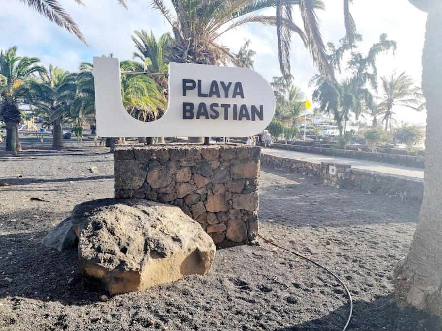 Playa Bastian First Line Of The Sea Apartamento