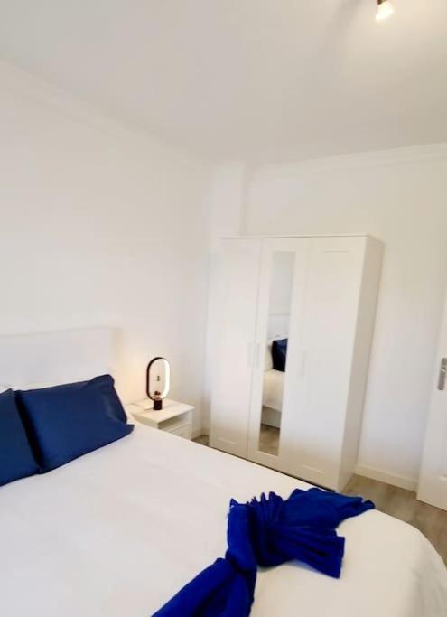 Apartamento Playa Bastian First Line Of The Sea *