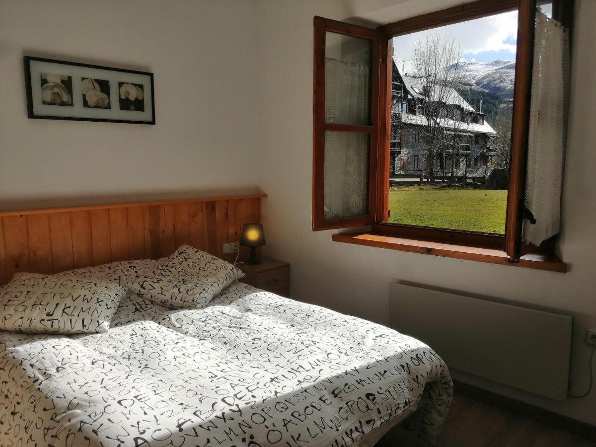 En Planta Baja Con Jardin Dellui 2 Apartment *