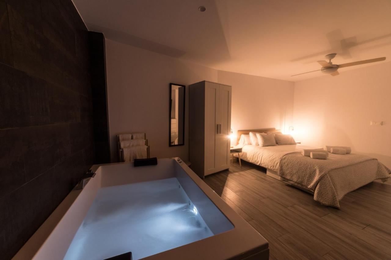 Moonkey - Mediterraneo Con Jacuzzi Y Luz Natural Apartment *