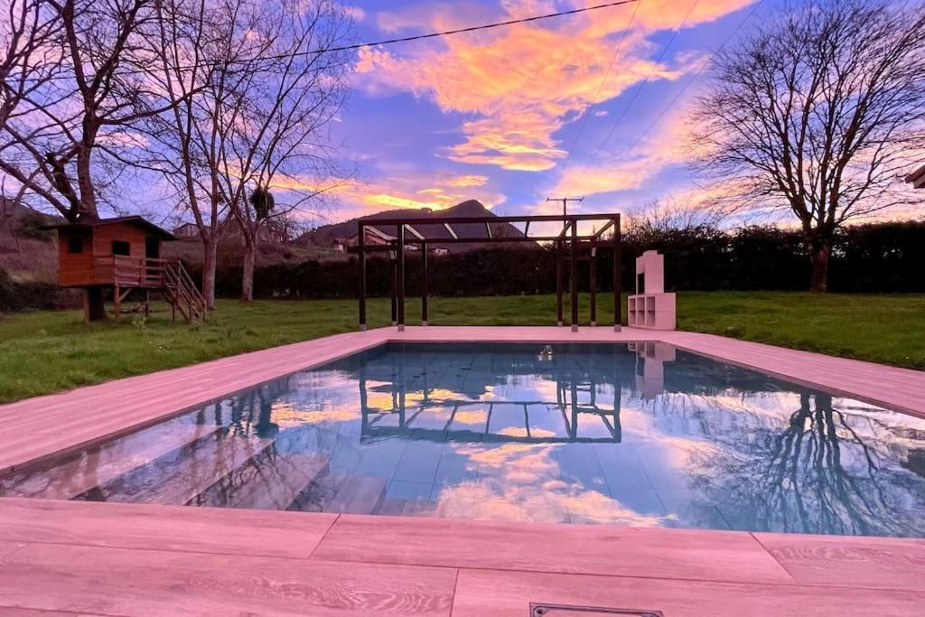 Сasa de vacaciones Ozollo Bekoa - Casa Con Piscina En El Corazon De Urdaibai. Gautegiz Arteaga