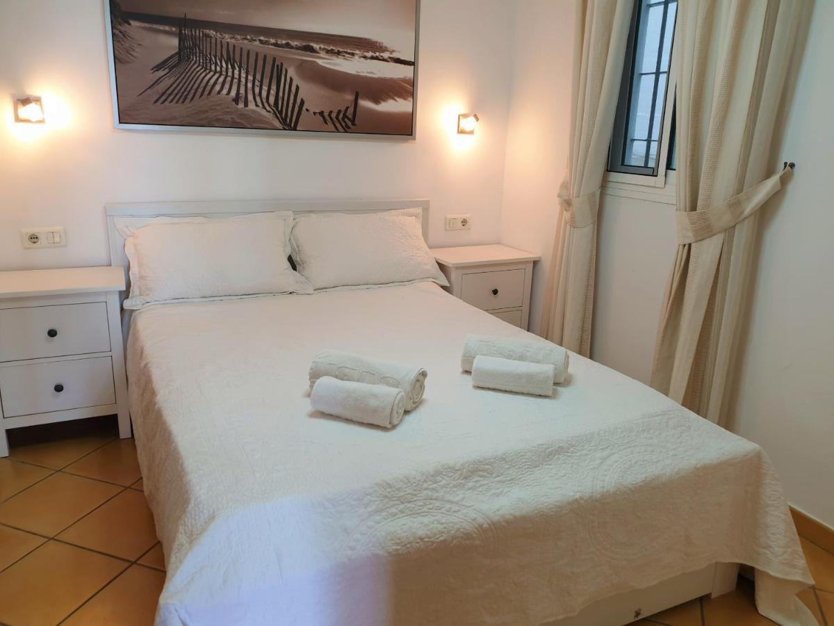 Dona Lola Micaela - Fully Equiped 1 Bedroom Ground Floor Front With Direct Access To The Of Calahonda - Costa Del Sol - Cs155 * Sitio de Calahonda