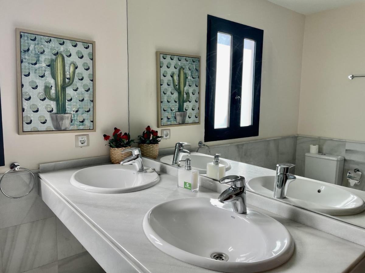 Villa Homeforguest 5 In Salobre Golf With Private Pool, Garden And Great Views