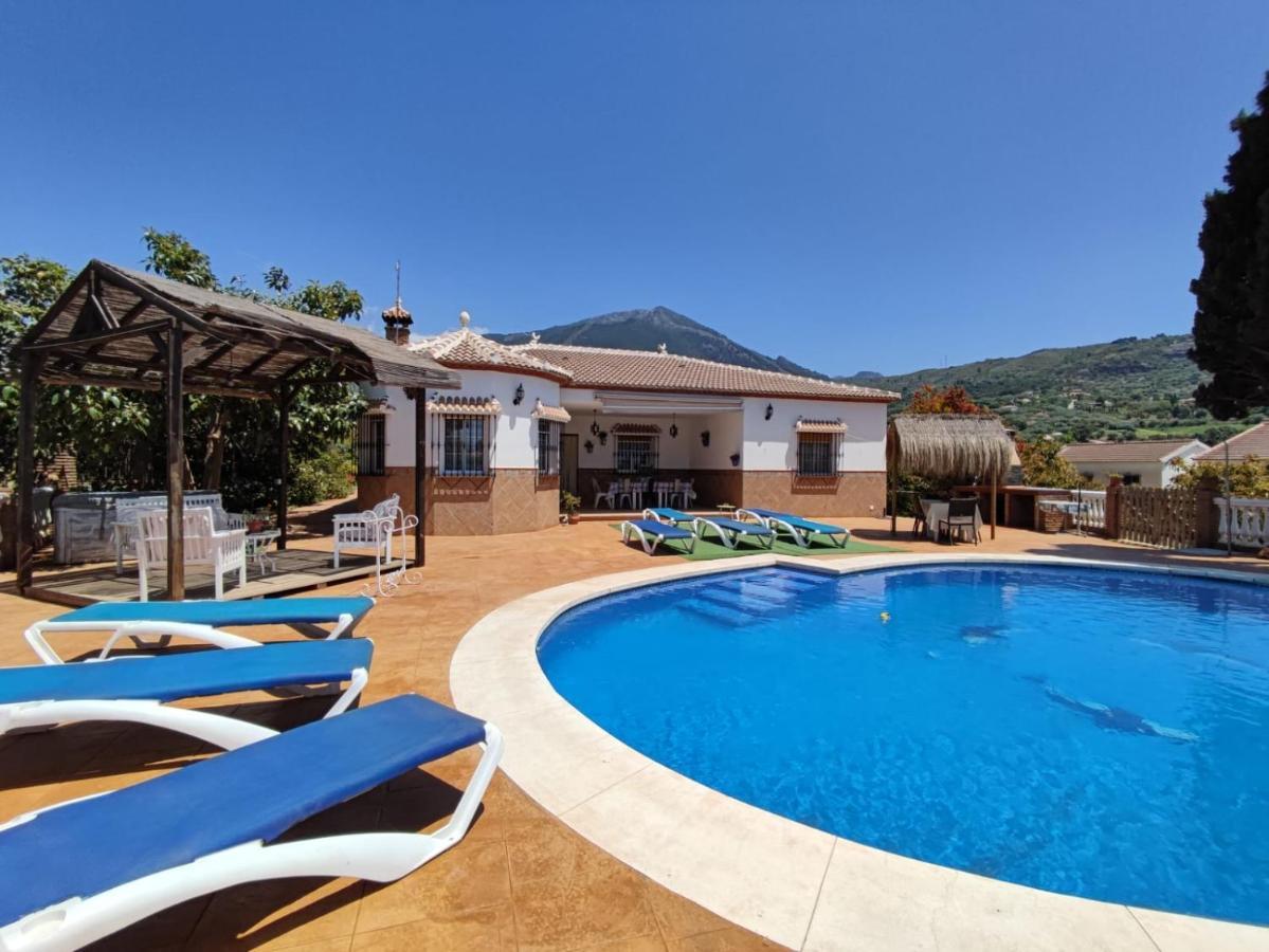 Naranjos Lodge *