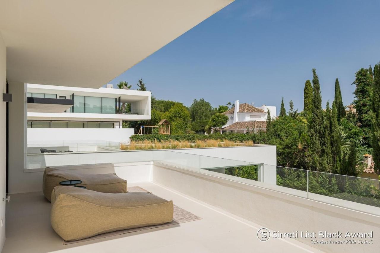 Vacation I Sirius, Golf Valley, Private Heated Pool, Sauna, Billiard, Cinema, Awarded Villa Marbella