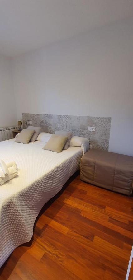 El Mussol De La Camprodon, Balconets Amb Vistes A La Placa Apartment