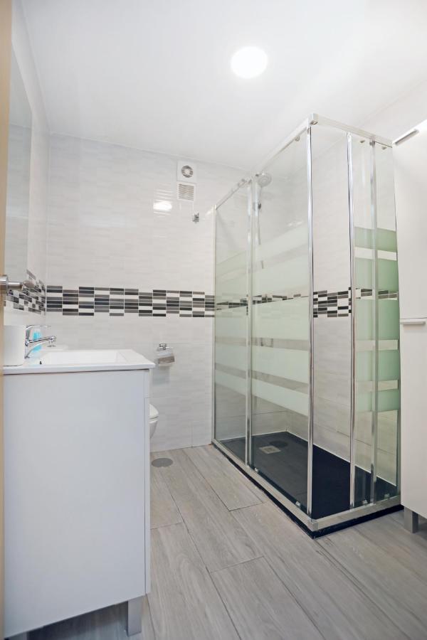 Holidays2malaga Capulino - Huelin Area & 300 Mts From Beach Apartment *