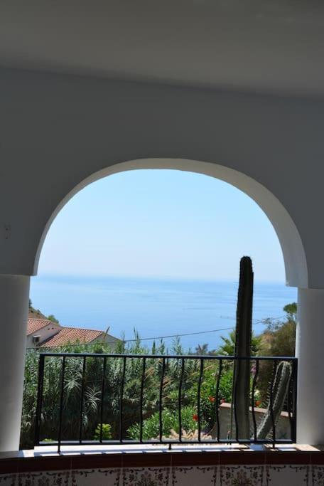 Holiday home Azaleas Velilla-Taramay