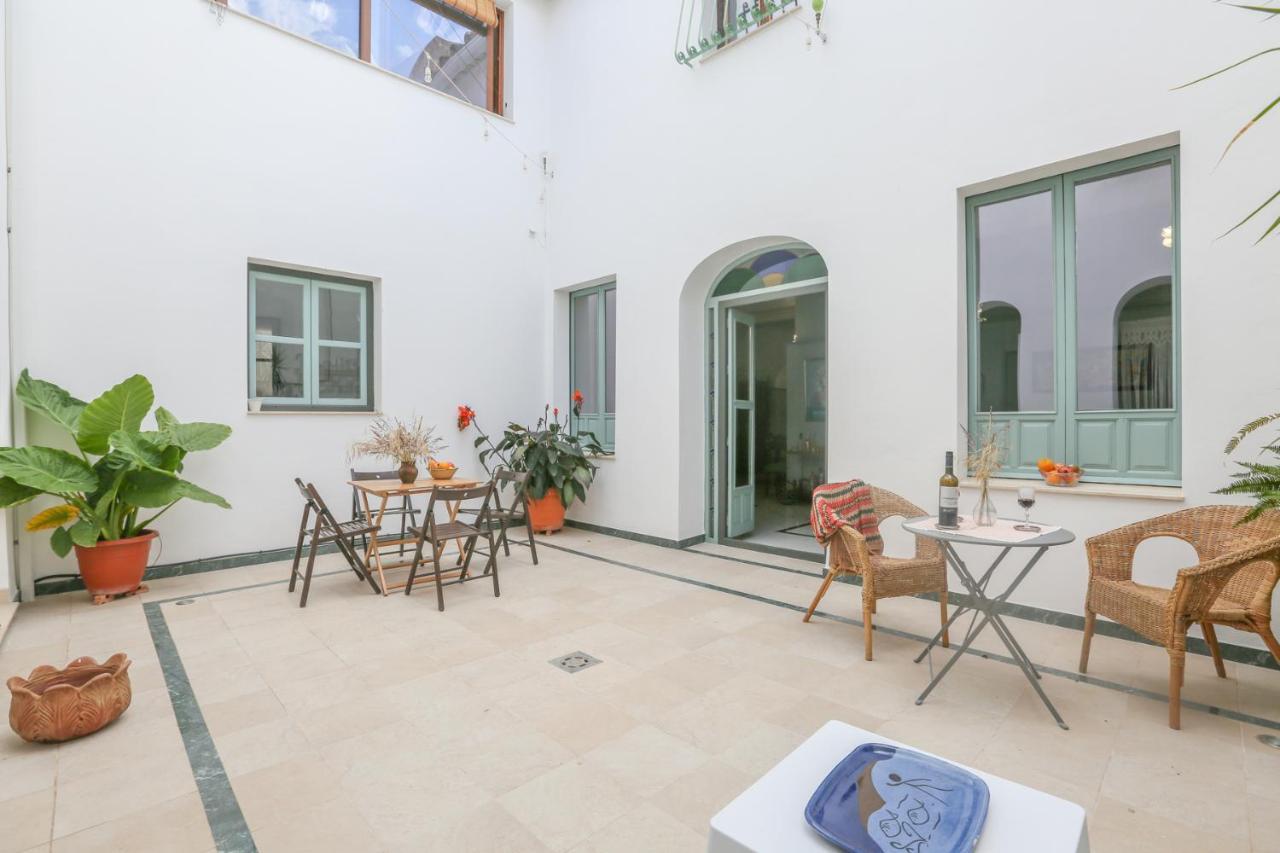 Casa Señorial Con Piscina. Casa Donna Isabel Casa rural Peñaflor