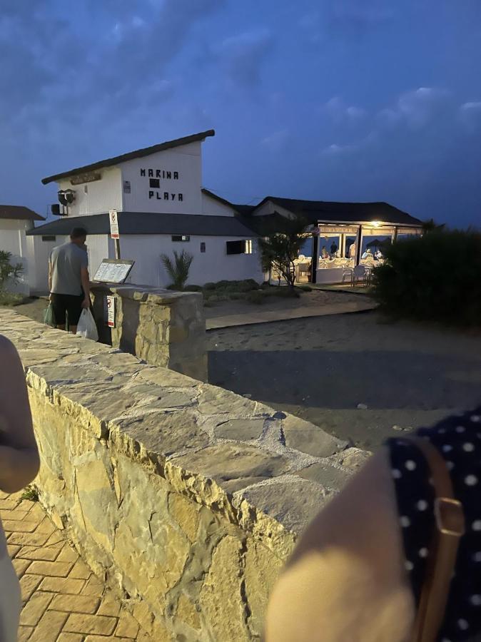 Stylish 3 Bed House 2 Bathrooms, With Patio, Roof Terrace And Communal Pool 5 Minutes Away From The Beautiful Spanish White Village Of Pueblo And Only 20 Mins From The Sea *