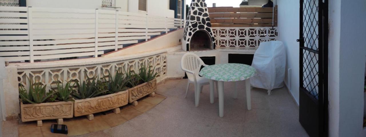 Bord De Mer-aguilas Apartamento