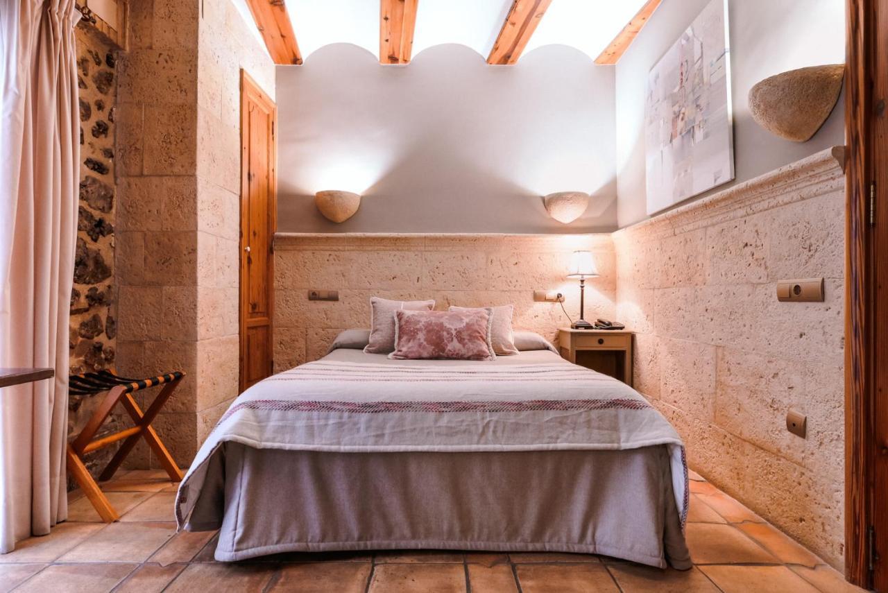 Casa Babel 3* Villalonga