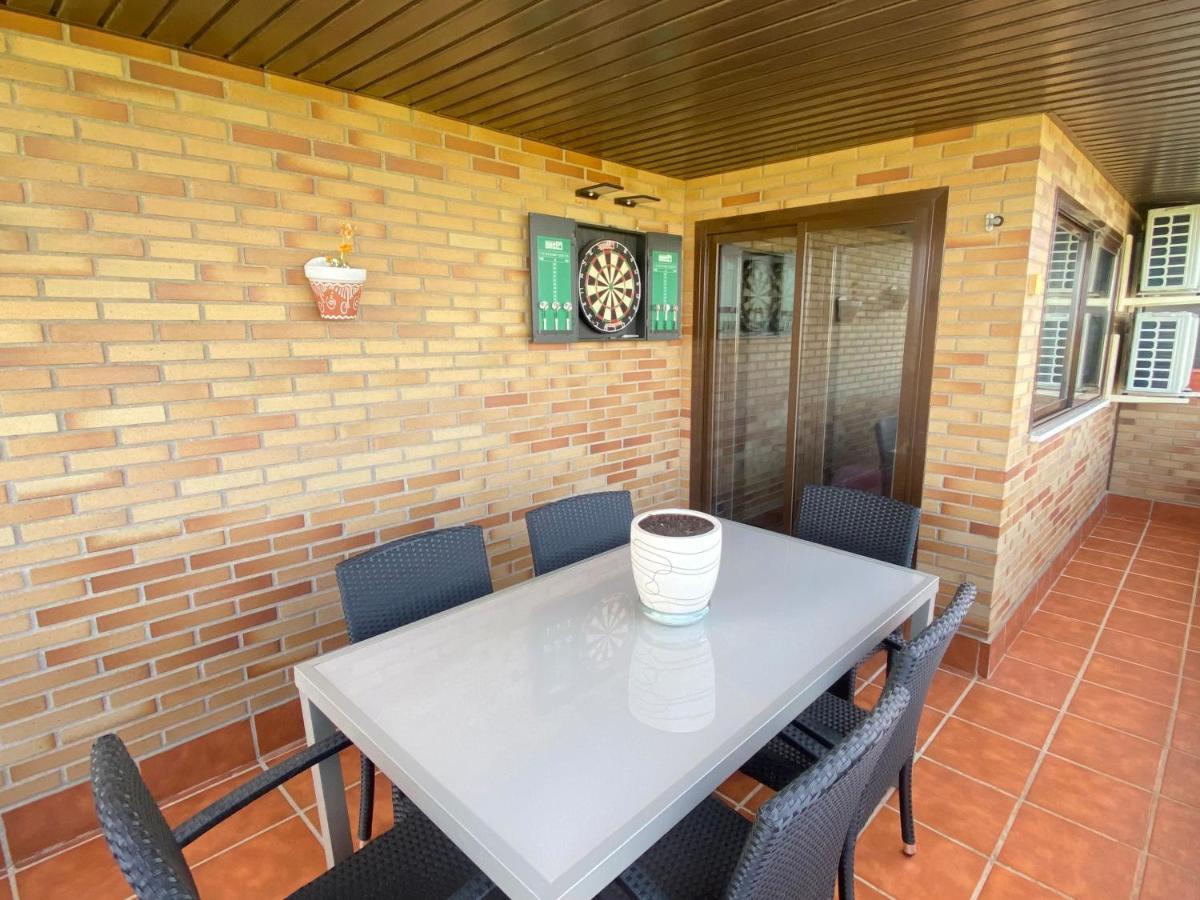Apartment Aires De Toledo-parque Warner Y Madrid En Familia