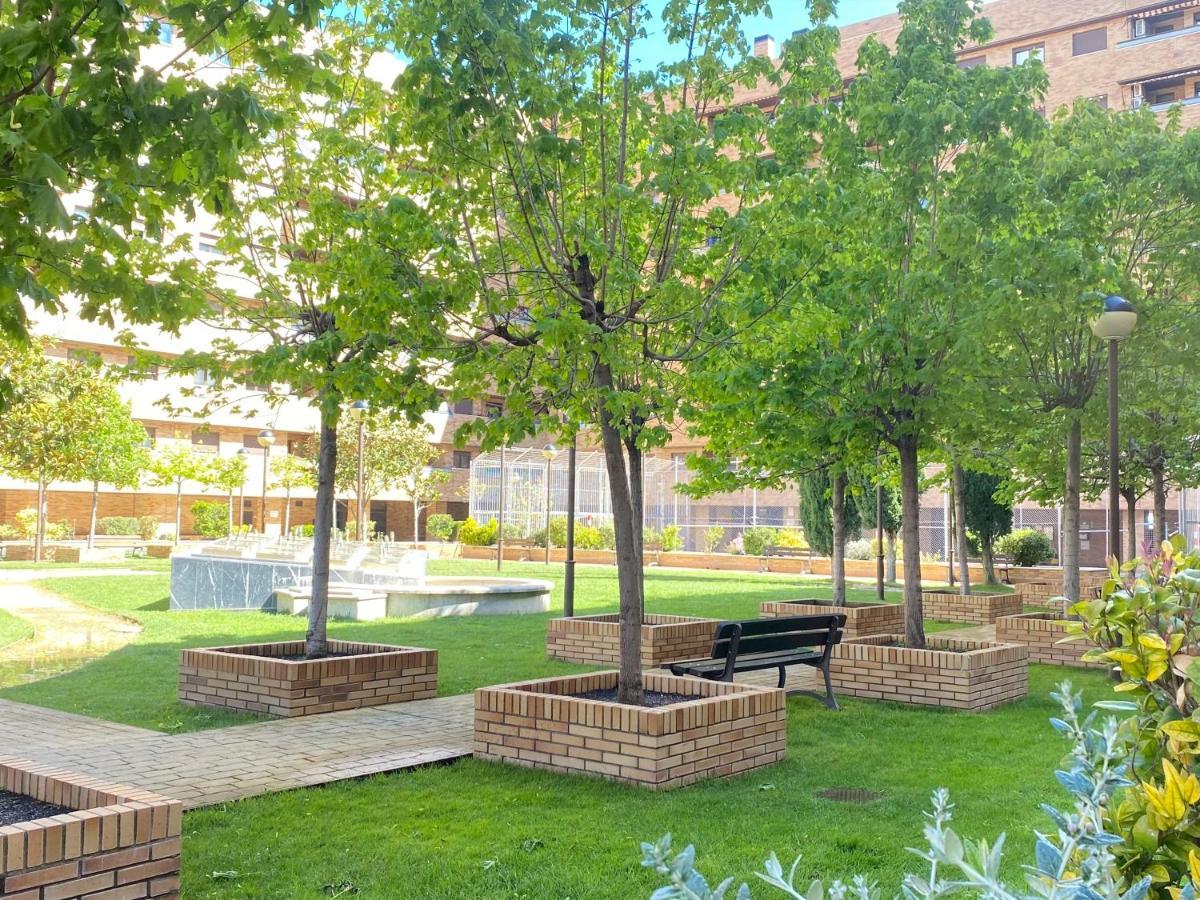 Aires De Toledo-parque Warner Y Madrid En Familia Apartment Toledo