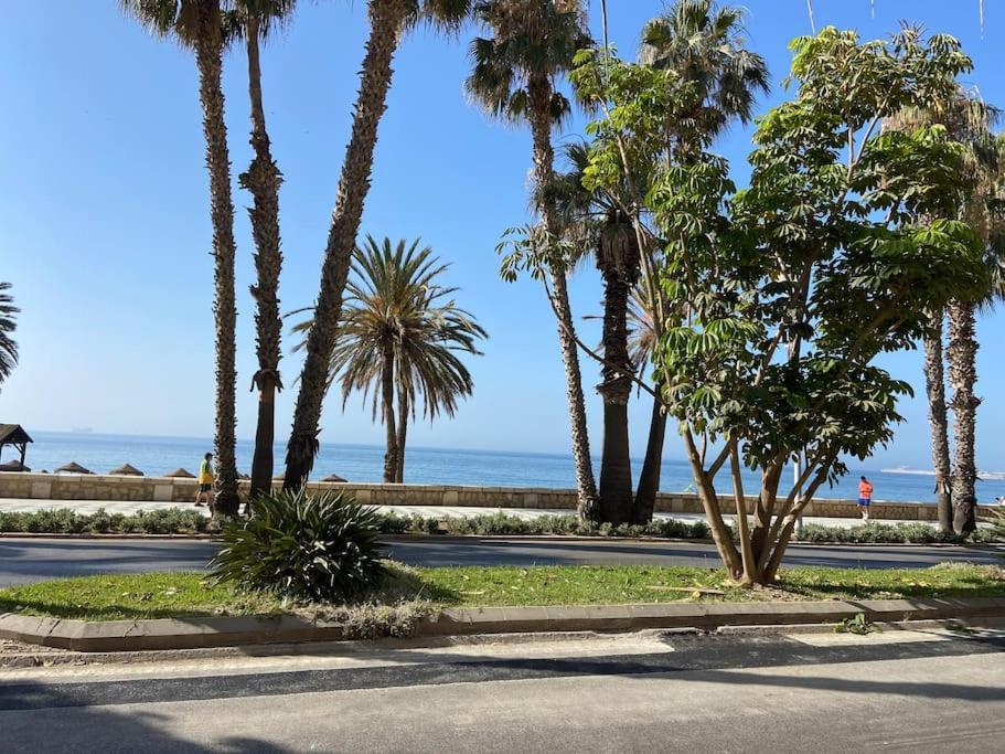 Exclusivo Bajo Frente Al Mar - Playa La Caleta Apartamento Málaga