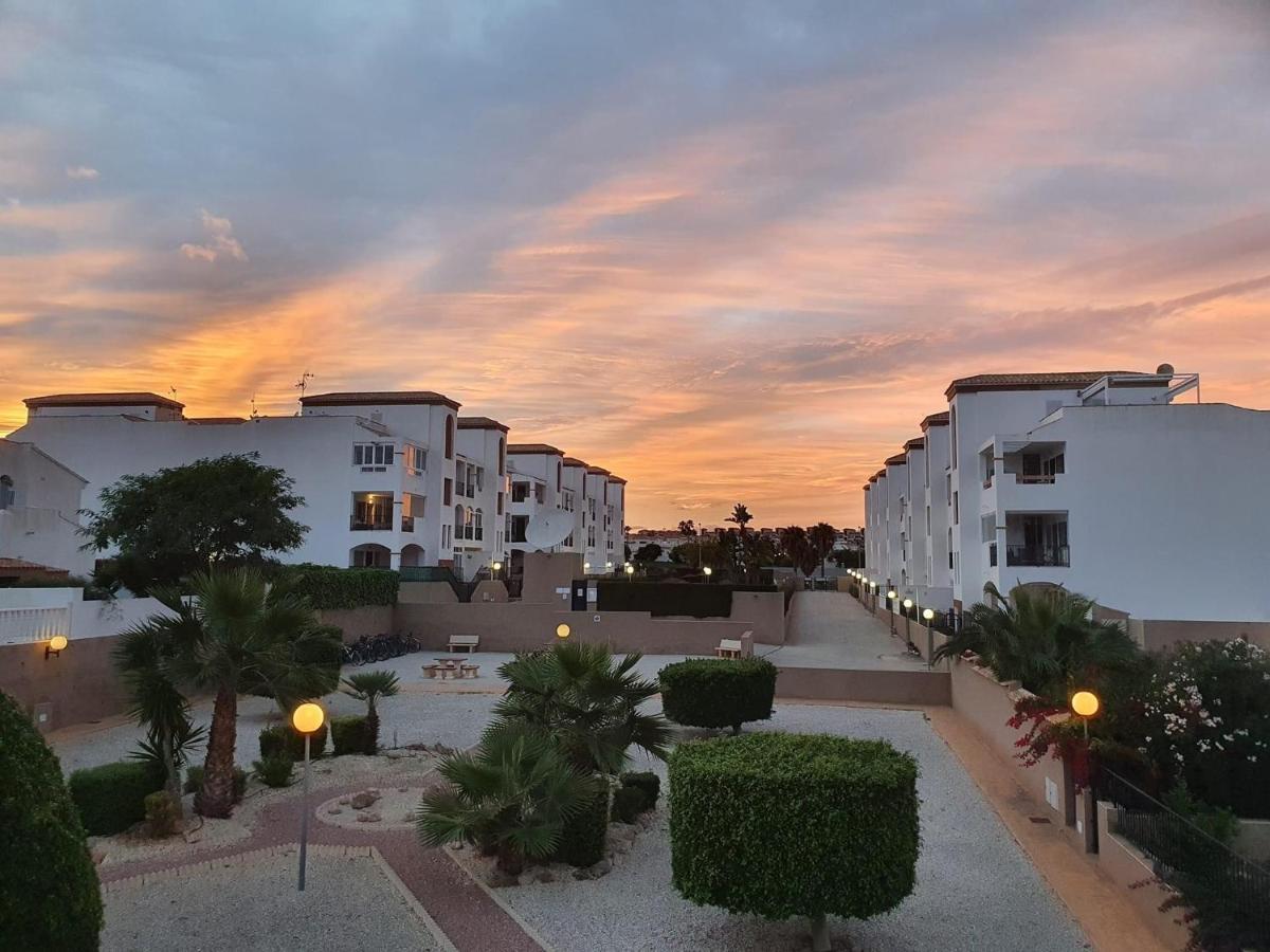 Penthouse Sea La Vie Apartment *