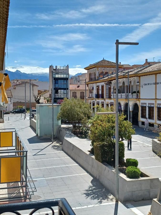La Plaza *