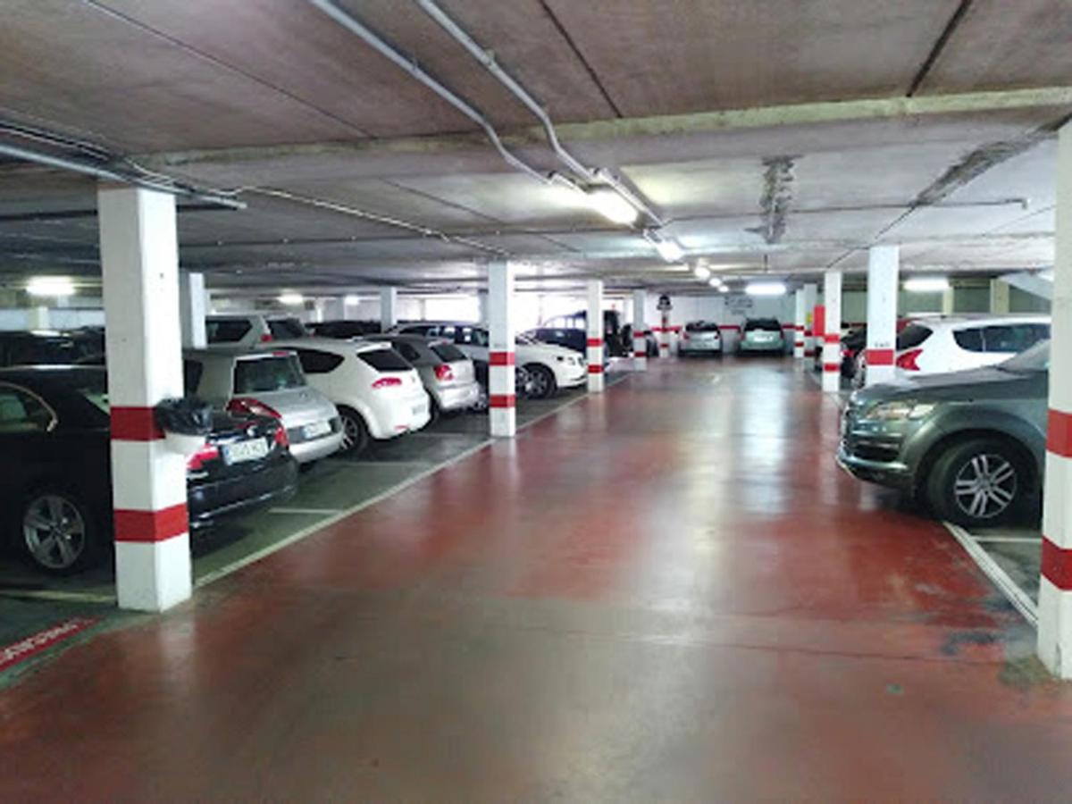 San Salvador Parking Gratis *