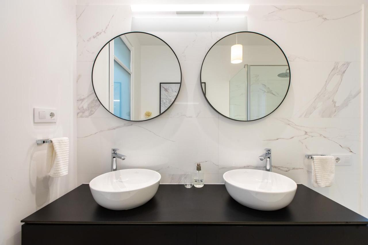 Apartment Majestic 4br/4bath In Sagrada Familia Area Barcelona