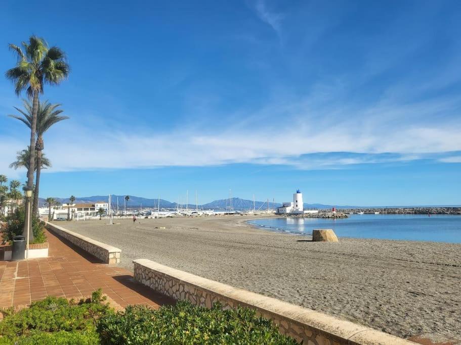 Luxury 4 Bed Townhouse Duquesa With Breathtaking Views Close To Port And Apartamento