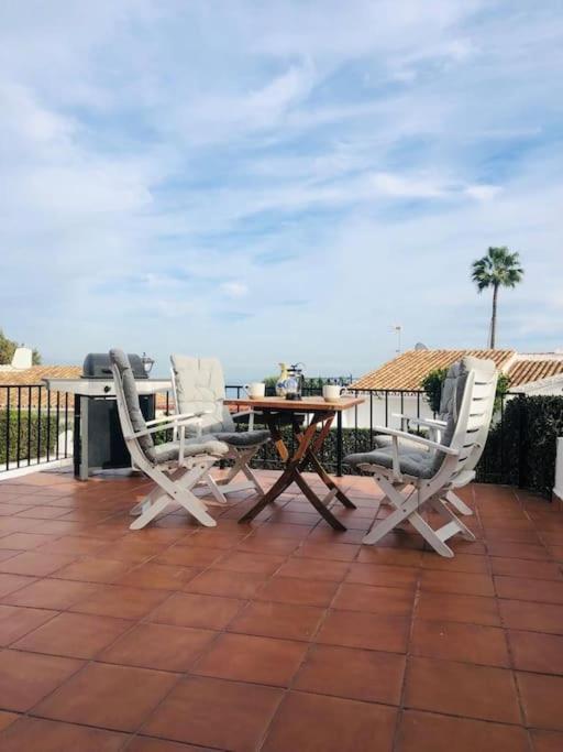 Luxury 4 Bed Townhouse Duquesa With Breathtaking Views Close To Port And * Manilva