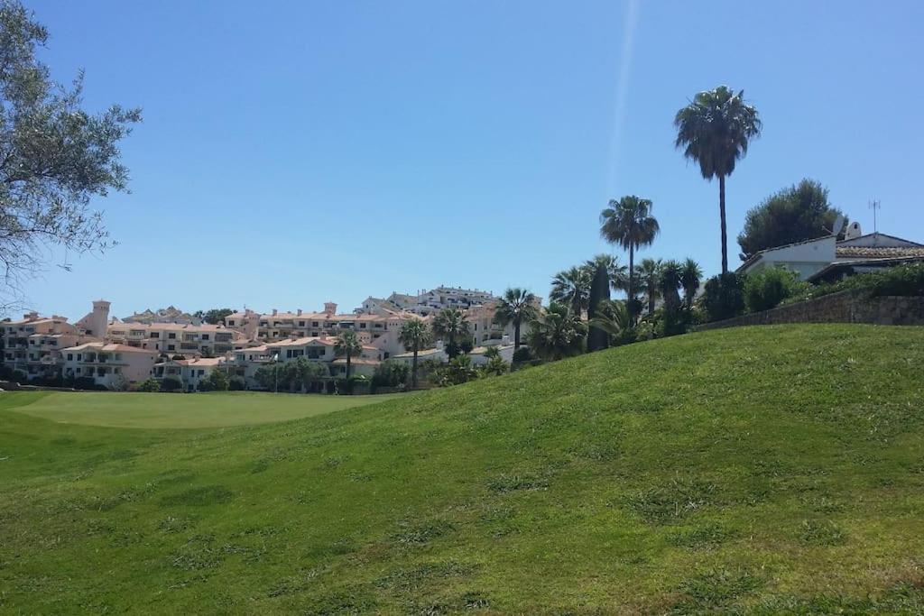 Apartamento Luxury 4 Bed Townhouse Duquesa With Breathtaking Views Close To Port And