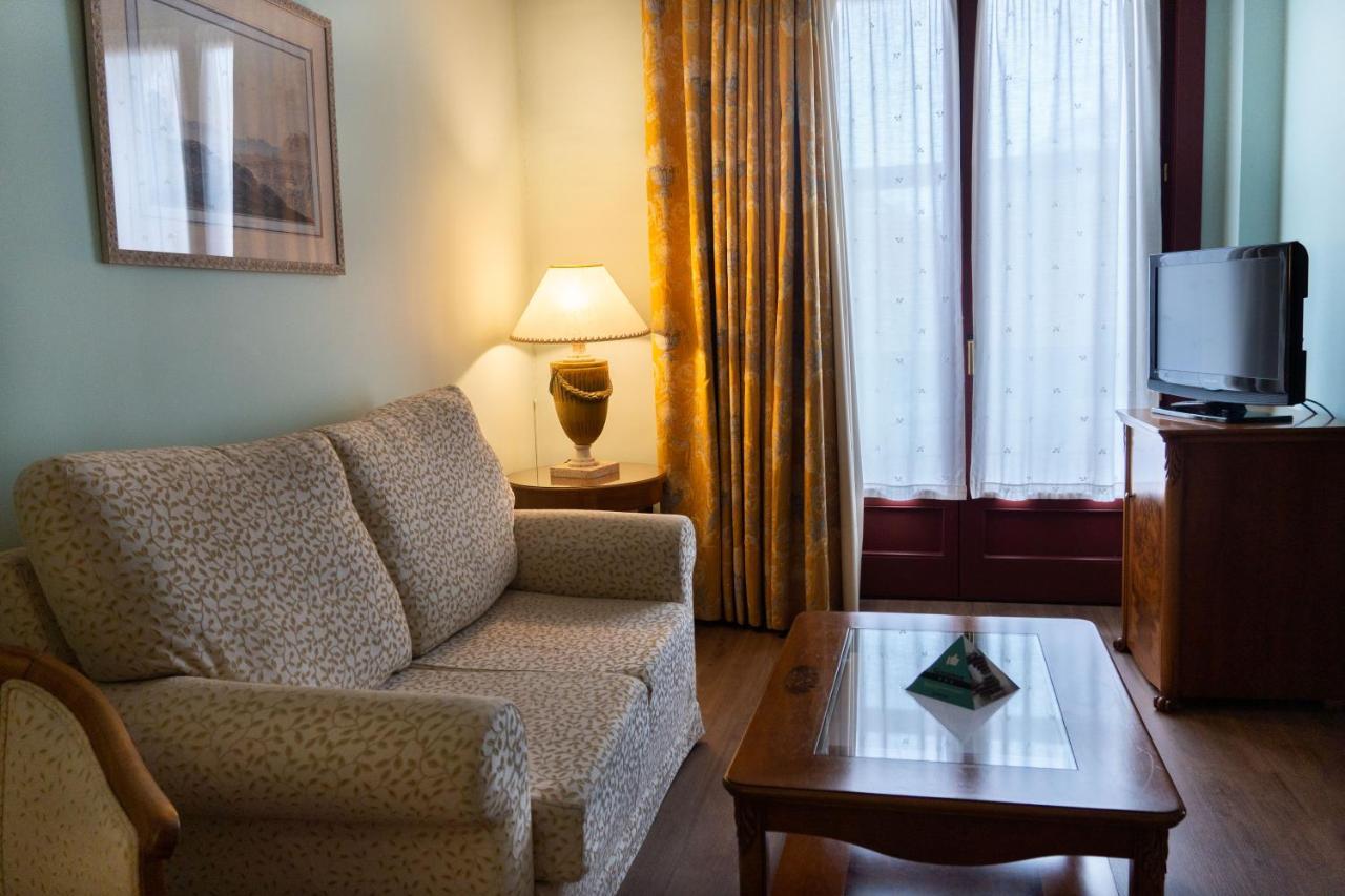 Alda Mercado De Hotel Zamora