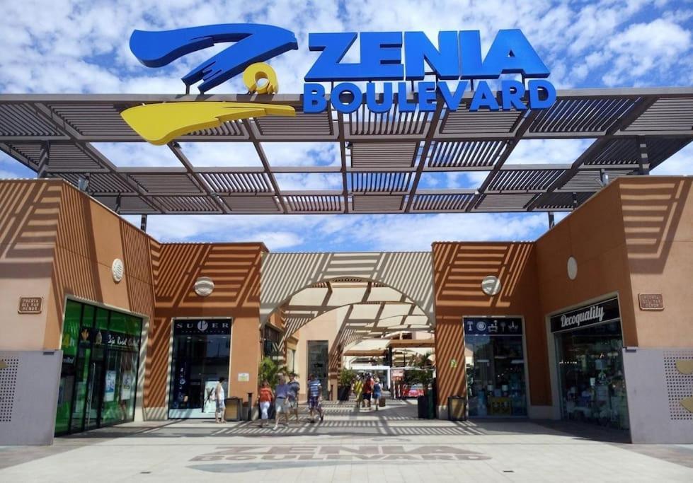 Duplex Flamenca La Zenia Boulevard Holiday home *