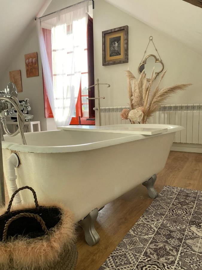 Bed & Breakfast El Balcon Del Eume, Cantina Rio Coves Puentedeume