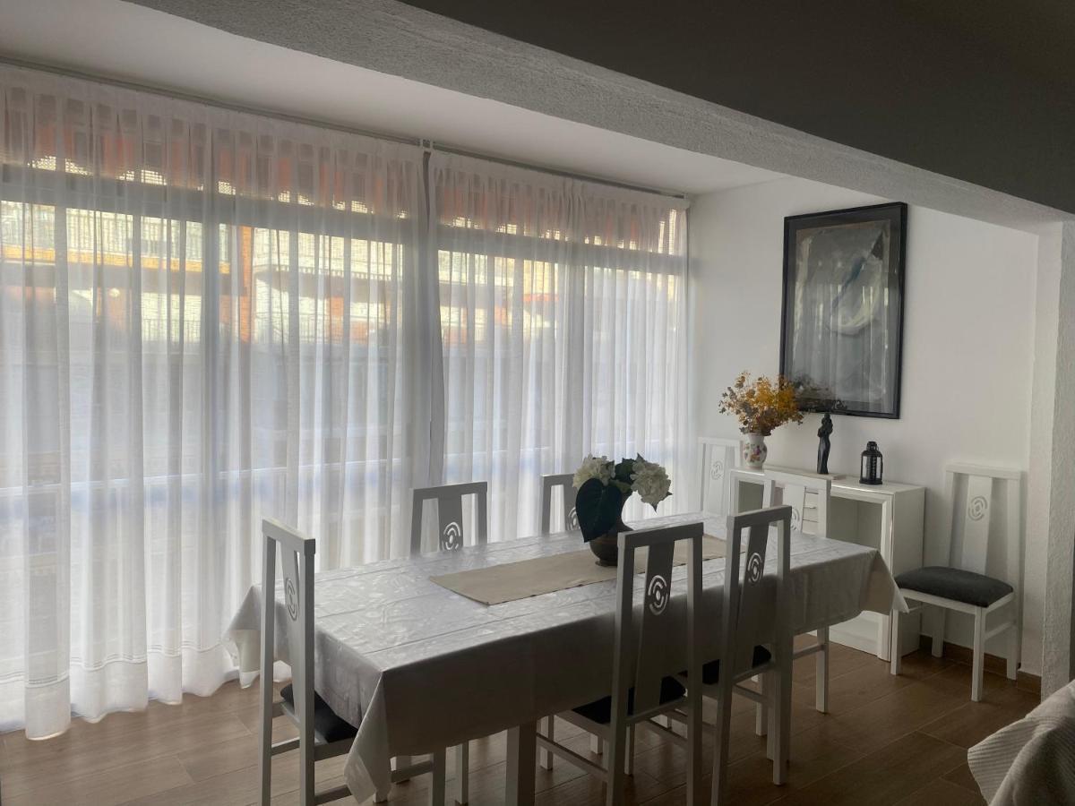 150m2 Con Vistas Al Mar Y Al Castillo De Apartment