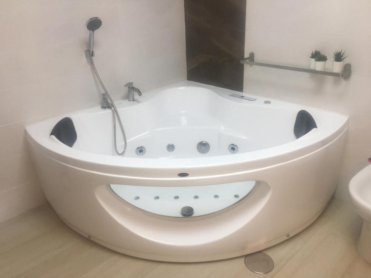 Torrealta, 4000 M2 Villa Cadiz