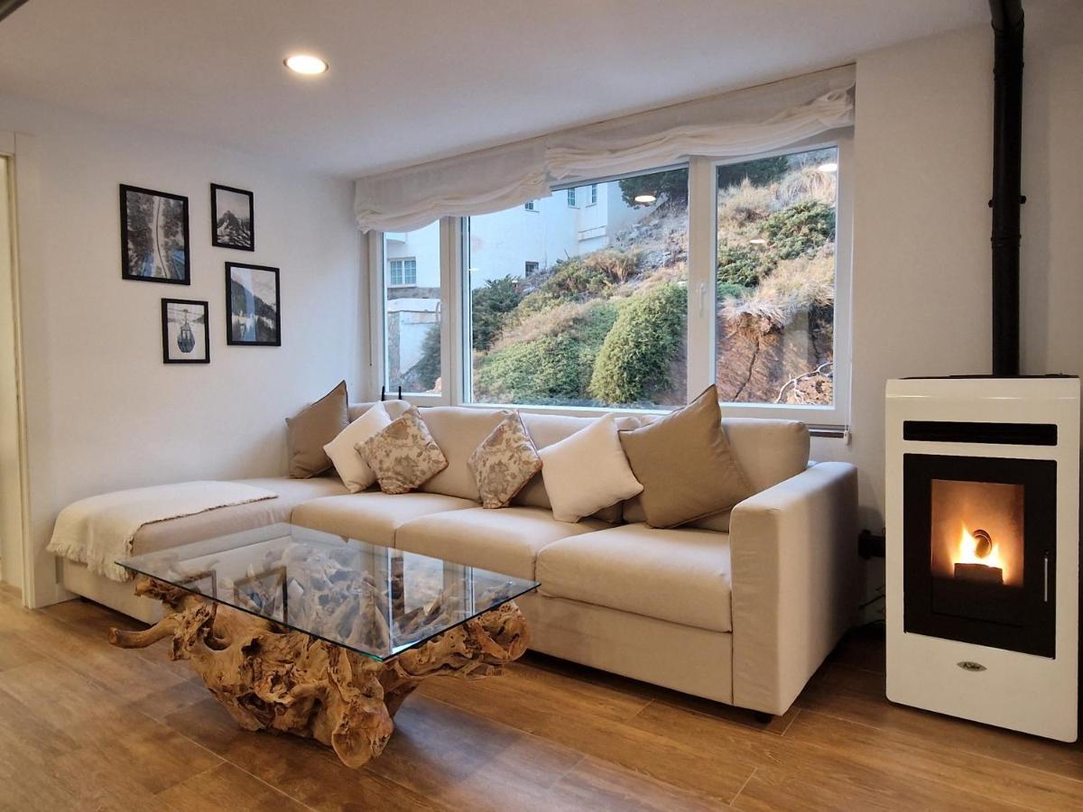 Brand New Very Cosy And Awesome Display Close To The Slope! Private Parking
