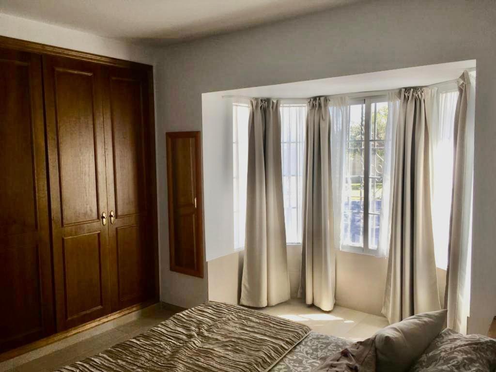 Torrealta, 4000 M2 Villa Cadiz