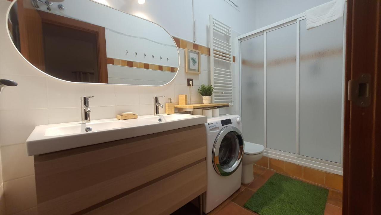Gala Bike Car Apartment *