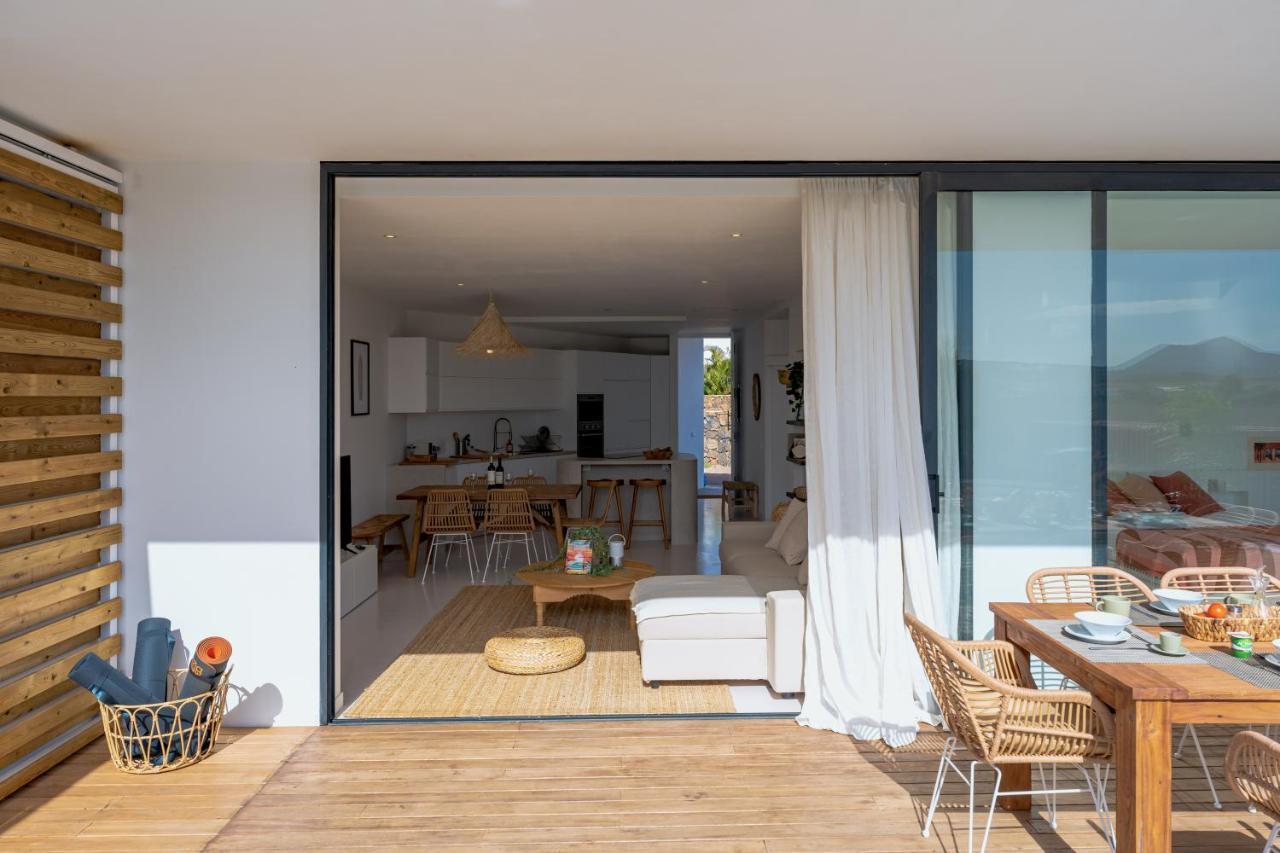 Elena, Luxery With Swimming Pool! Lajares