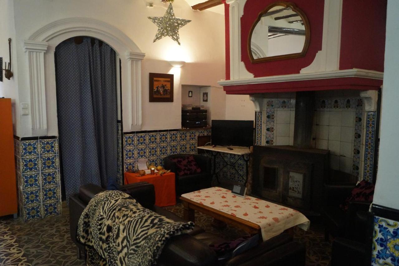 Casa Rural La Jara -fonda De Navarres- Inn