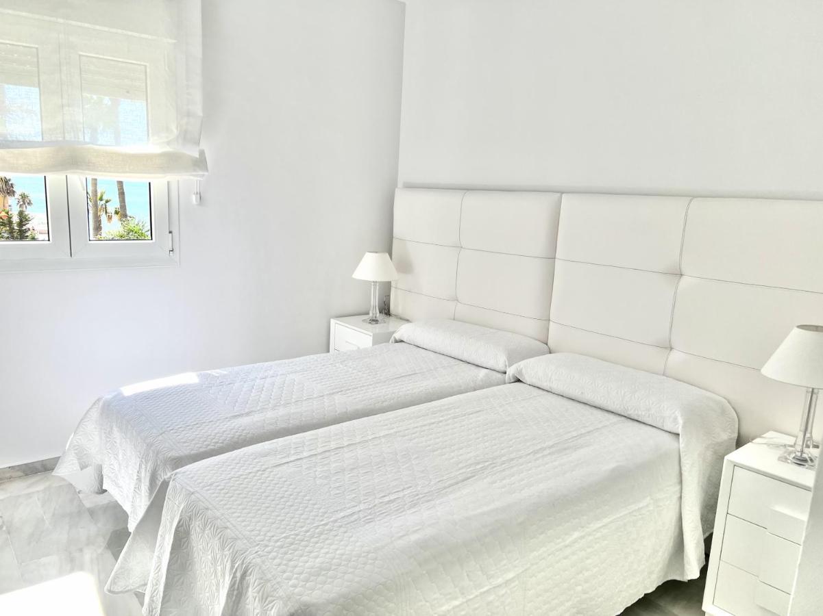 Mi Capricho 172 Beachfront Apartment