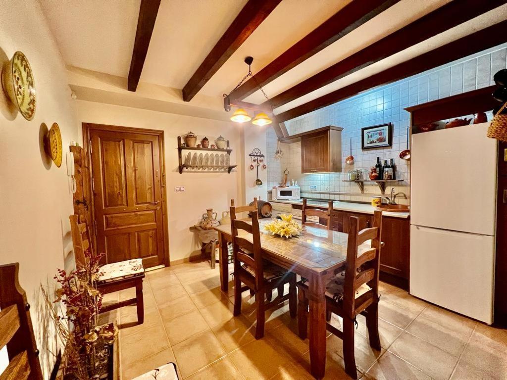 Balcon De Apartment Burunchel