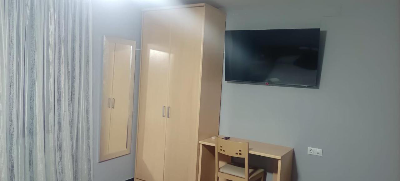 Pensión Hostal Mequinenza Mequinenza