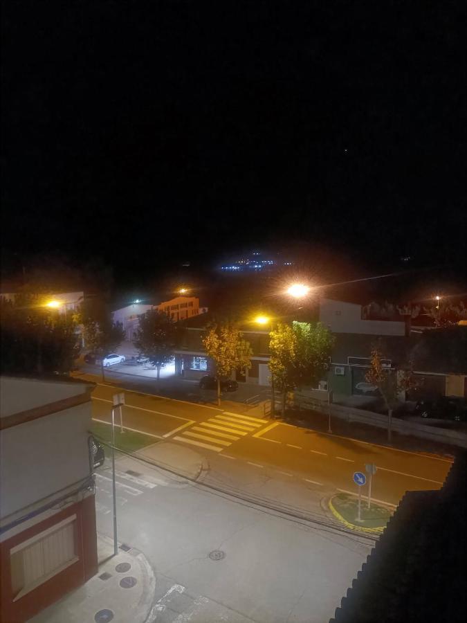 Hostal Mequinenza Pensión *