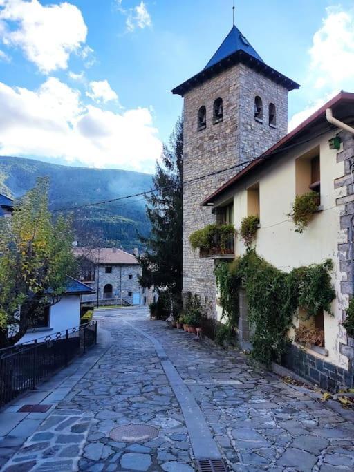 Casa Balcon De Pirineos - Biescas Apartment