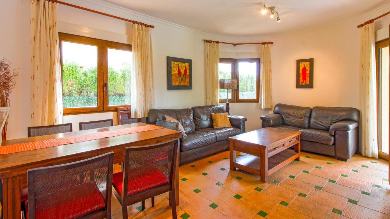 El Palmar With 3 Bedrooms Close To The *